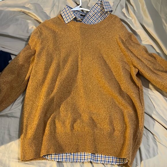 Banana Republic Other - Men’s yellow/ tan DRESS SHIRTS WITH SWEATER. 2 piece!